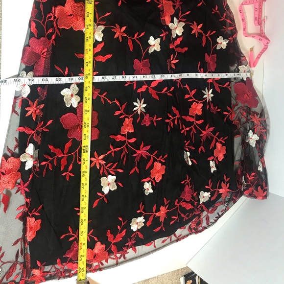 ECI sleeveless embroid. tulle sheath swing dress M - Picture 4 of 8